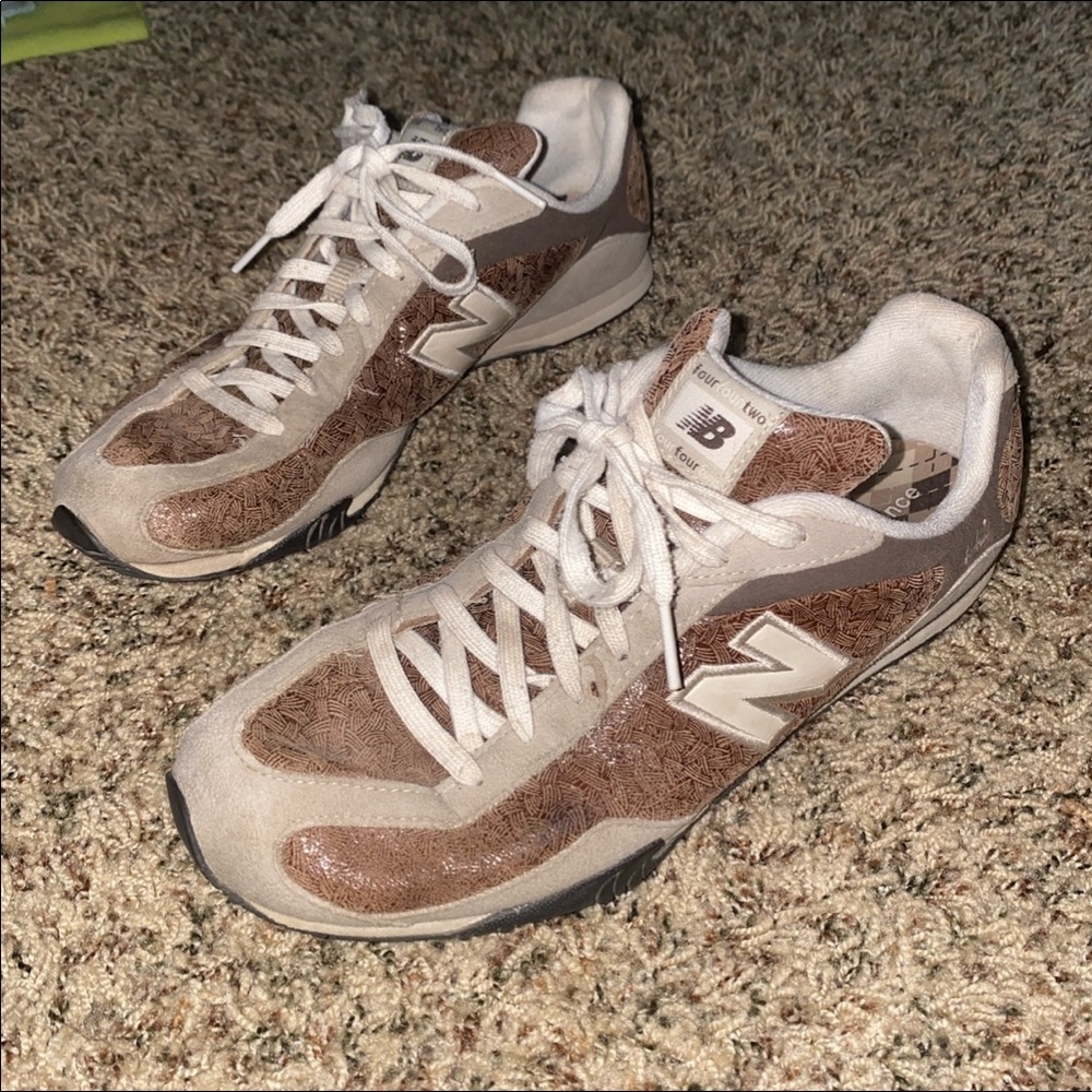 Y2K Nike New Balance 442